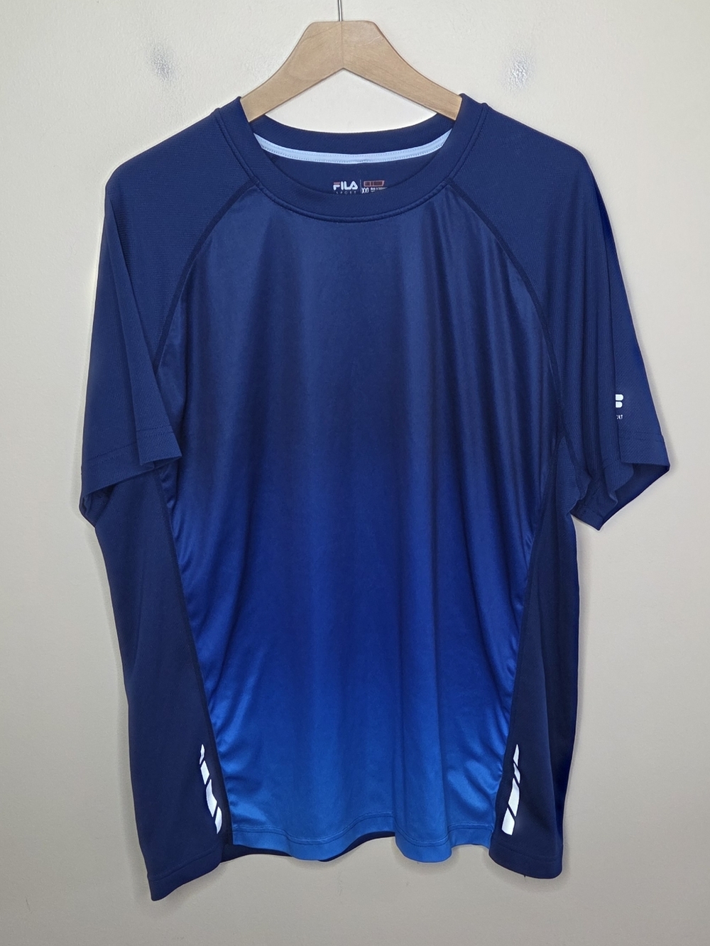 Fila Sport Blue Ombre Short Sleeve Moisture Wicking Tee Size XXL